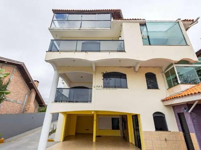 Casa / Sobrado para Locação em Curitiba/PR Mossunguê 4 Quartos