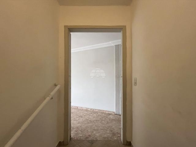 Casa / Sobrado para Locação em Curitiba/PR Novo Mundo 3 Quartos