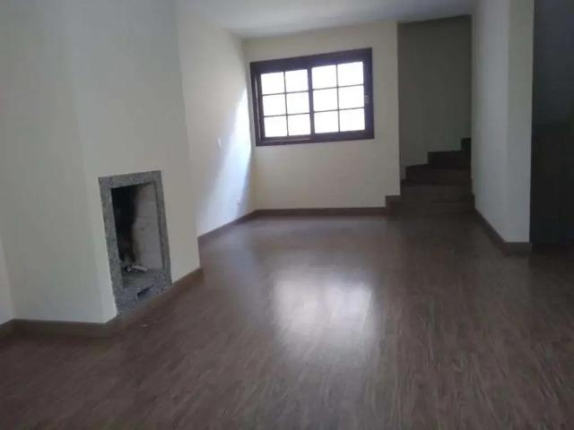 Casa / Sobrado para Locação em Curitiba/PR Parolin 3 Quartos