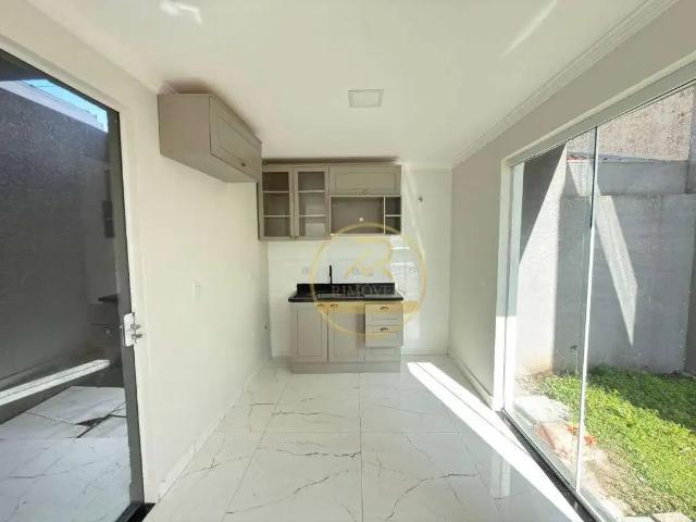 Casa / Sobrado para Locação em Curitiba/PR Pinheirinho 3 Quartos