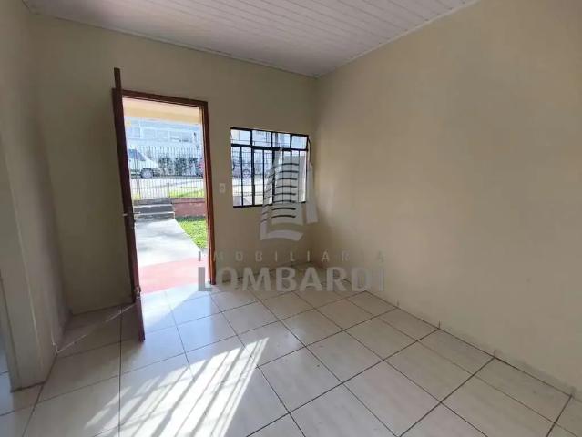 Casa / Sobrado para Locação em Curitiba/PR Pinheirinho 3 Quartos