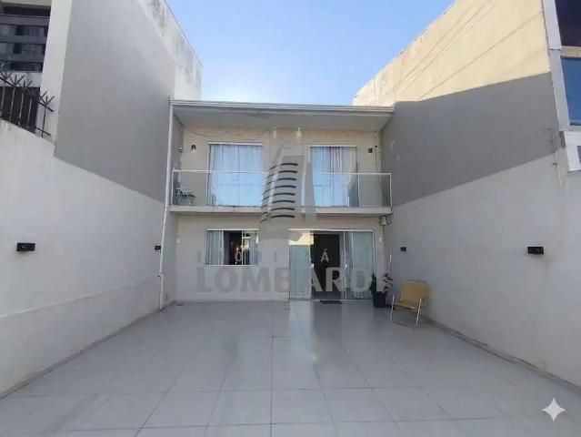 Casa / Sobrado para Locação em Curitiba/PR Pinheirinho 3 Quartos