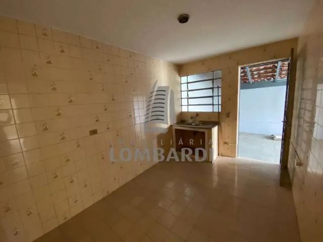 Casa / Sobrado para Locação em Curitiba/PR Pilarzinho 1 Quartos