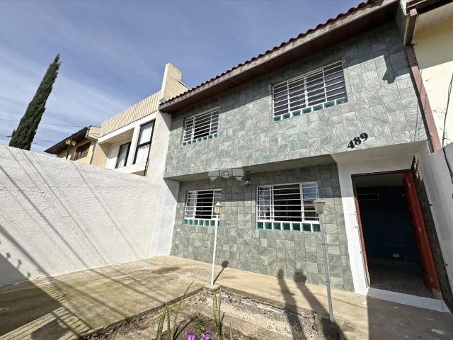 Casa / Sobrado para Locação em Curitiba/PR Pilarzinho 2 Quartos