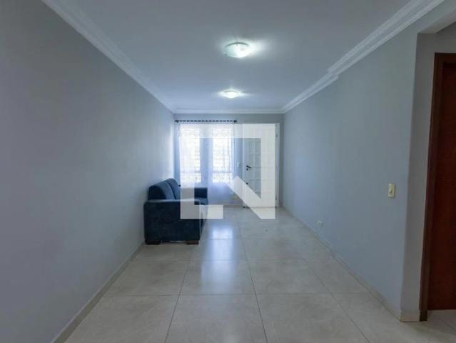 Casa / Sobrado para Locação em Curitiba/PR Pilarzinho 3 Quartos