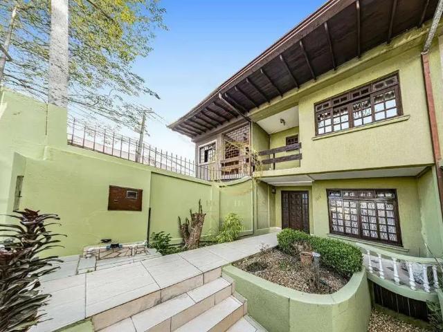 Casa / Sobrado para Locação em Curitiba/PR Pilarzinho 4 Quartos
