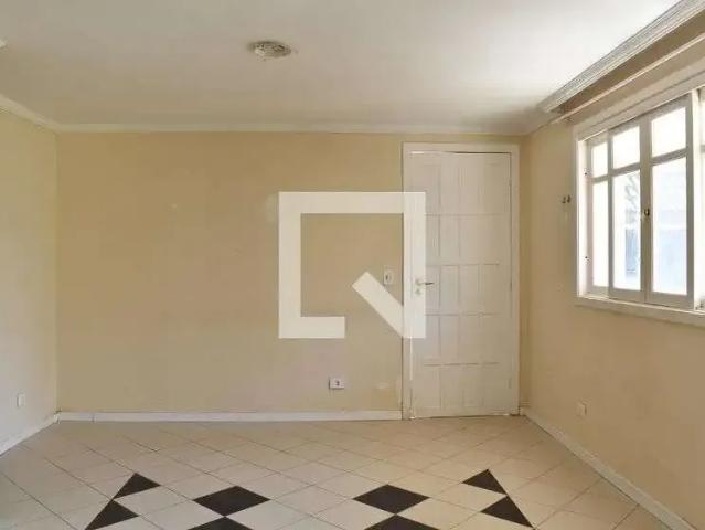 Casa / Sobrado para Locação em Curitiba/PR Pilarzinho 4 Quartos