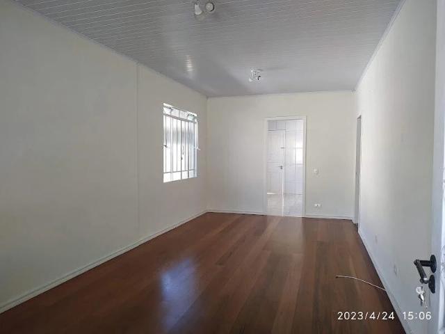Casa / Sobrado para Locação em Curitiba/PR Pilarzinho 5 Quartos