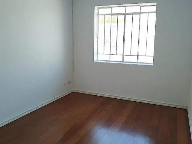 Casa / Sobrado para Locação em Curitiba/PR Pilarzinho 6 Quartos
