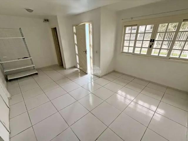 Casa / Sobrado para Locação em Curitiba/PR Portão 3 Quartos