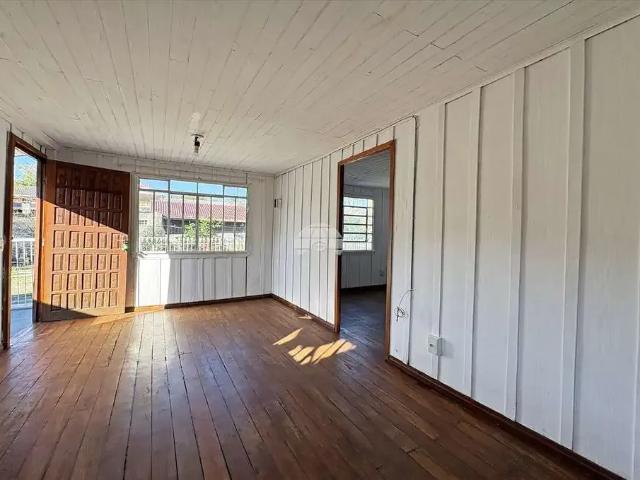 Casa / Sobrado para Locação em Curitiba/PR Portão 3 Quartos