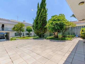 Casa / Sobrado para Locação em Curitiba/PR Portão 4 Quartos
