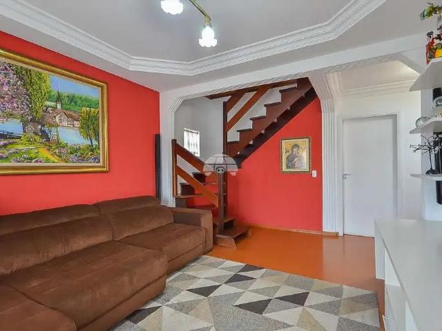 Casa / Sobrado para Locação em Curitiba/PR Rebouças 3 Quartos