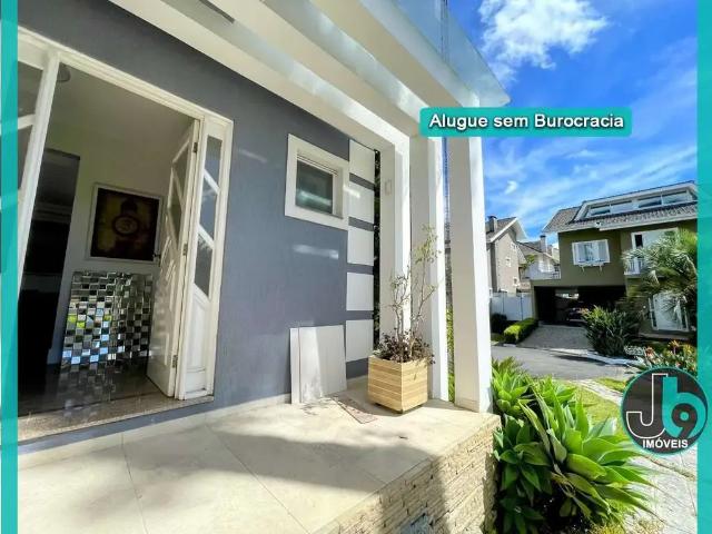 Casa / Sobrado para Locação em Curitiba/PR São Braz 4 Quartos