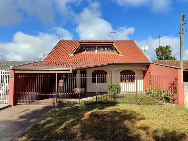 Casa / Sobrado para Locação em Curitiba/PR São Braz 4 Quartos