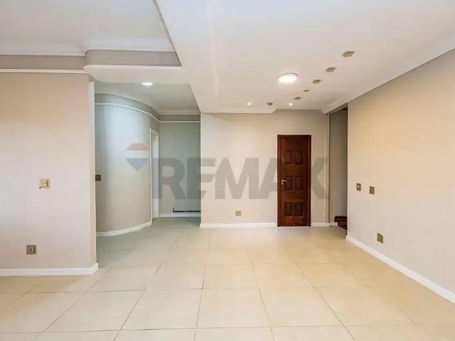 Casa / Sobrado para Locação em Curitiba/PR São Braz 4 Quartos