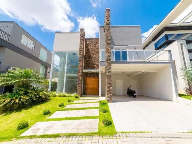 Casa / Sobrado para Locação em Curitiba/PR São Braz 3 Quartos