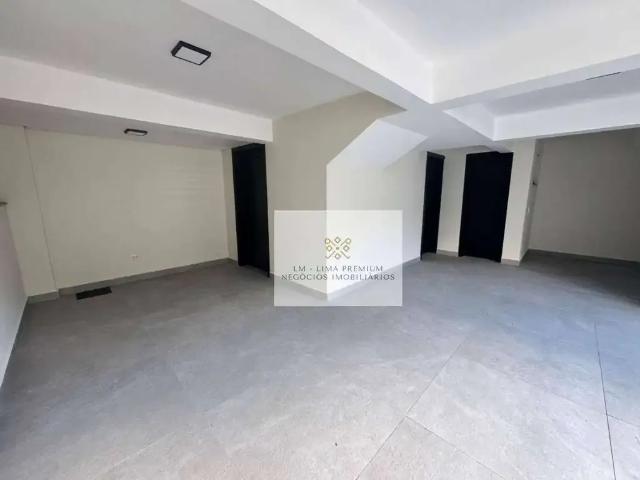 Casa / Sobrado para Locação em Curitiba/PR São Braz 3 Quartos