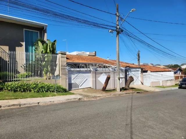 Casa / Sobrado para Locação em Curitiba/PR São Braz 3 Quartos