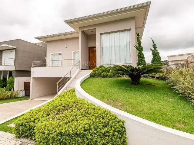 Casa / Sobrado para Locação em Curitiba/PR São João 4 Quartos