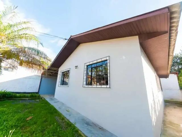 Casa / Sobrado para Locação em Curitiba/PR São João 3 Quartos