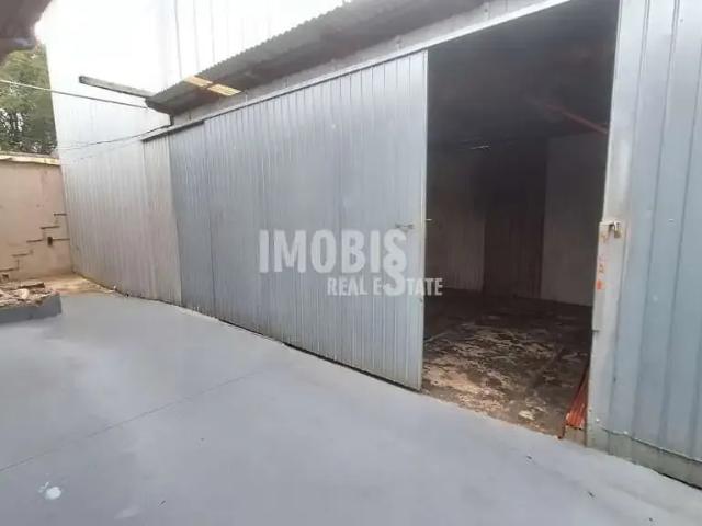 Casa / Sobrado para Locação em Curitiba/PR São Lourenço 4 Quartos