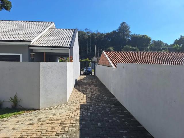 Casa / Sobrado para Locação em Curitiba/PR Santa Cândida 3 Quartos