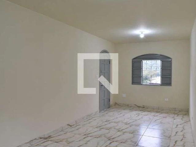 Casa / Sobrado para Locação em Curitiba/PR Santa Felicidade 2 Quartos