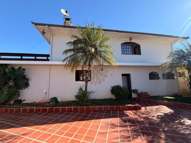 Casa / Sobrado para Locação em Curitiba/PR Santa Felicidade 3 Quartos