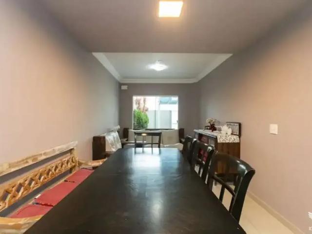 Casa / Sobrado para Locação em Curitiba/PR Santa Felicidade 3 Quartos