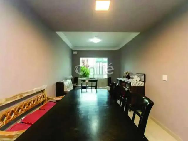 Casa / Sobrado para Locação em Curitiba/PR Santa Felicidade 3 Quartos