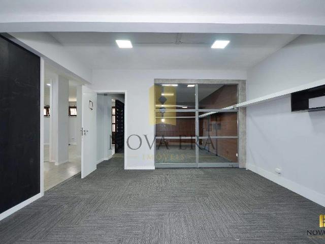 Casa / Sobrado para Locação em Curitiba/PR Santa Felicidade 5 Quartos