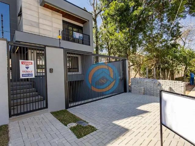Casa / Sobrado para Locação em Curitiba/PR Santa Felicidade