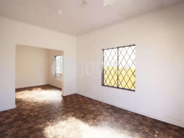 Casa / Sobrado para Locação em Curitiba/PR Santa Quitéria 3 Quartos