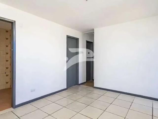 Casa / Sobrado para Locação em Curitiba/PR Sítio Cercado 3 Quartos