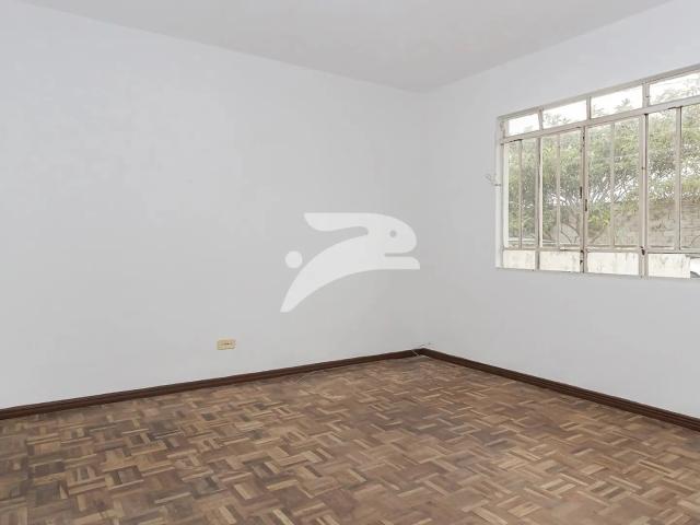 Casa / Sobrado para Locação em Curitiba/PR Sítio Cercado 3 Quartos