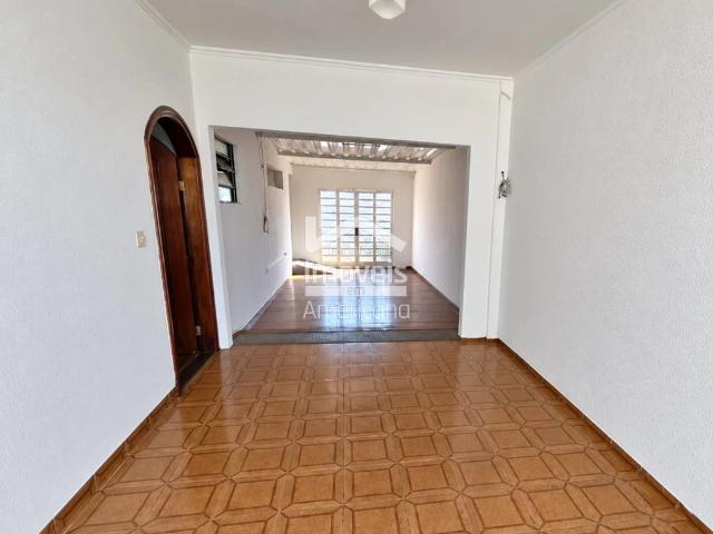 Casa / Sobrado para Locação em Americana/SP Cariobinha 2 Quartos