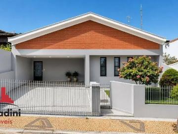 Casa / Sobrado para Locação em Americana/SP Chácara Machadinho I 3 Quartos