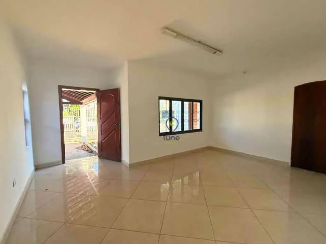 Casa / Sobrado para Locação em Americana/SP Jardim São José 4 Quartos