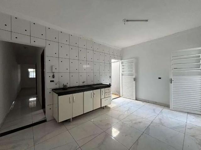 Casa / Sobrado para Locação em Americana/SP Vila Santa Maria 2 Quartos