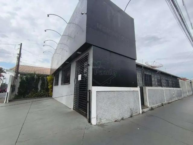Casa / Sobrado para Locação em Américo Brasiliense/SP Centro