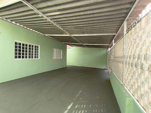 Casa / Sobrado para Locação em Américo Brasiliense/SP Jardim Santa Terezinha 2 Quartos