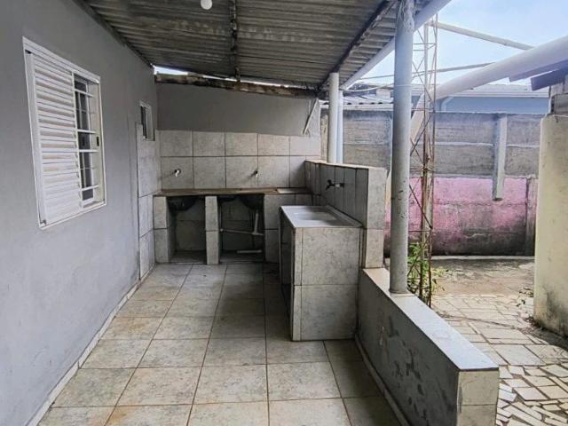 Casa / Sobrado para Locação em Anápolis/GO Vila São Joaquim 2 Quartos