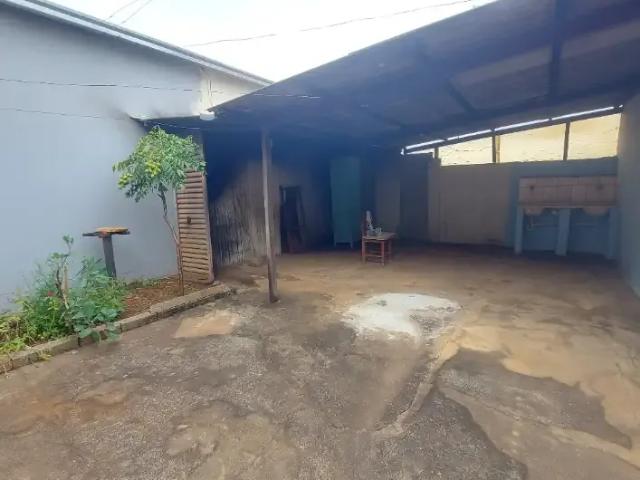 Casa / Sobrado para Locação em Anápolis/GO Vila Santa Isabel 2 Quartos