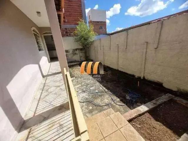 Casa / Sobrado para Locação em Anápolis/GO Jundiaí 3 Quartos