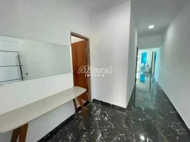 Casa / Sobrado para Locação em Águas de São Pedro/SP Centro 5 Quartos