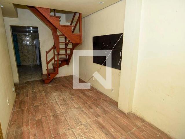 Casa / Sobrado para Locação em Alvorada/RS Maria Regina 2 Quartos