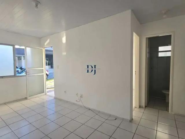 Casa / Sobrado para Locação em Alagoinhas/BA Alagoinhas Velha 2 Quartos