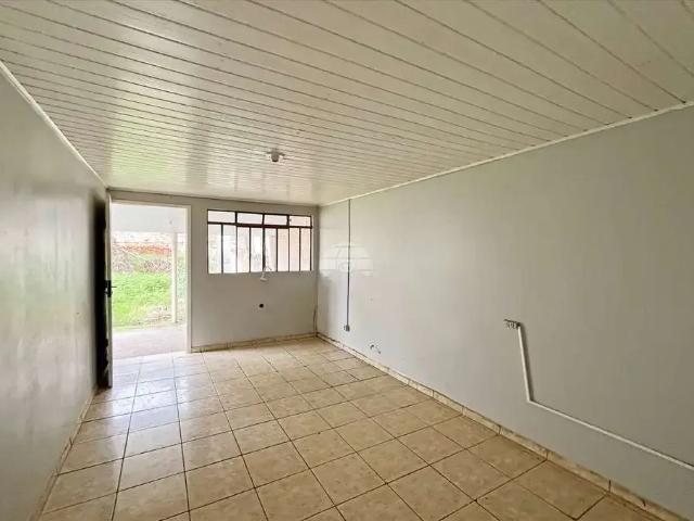 Casa / Sobrado para Locação em Almirante Tamandaré/PR Jardim Taíza 2 Quartos