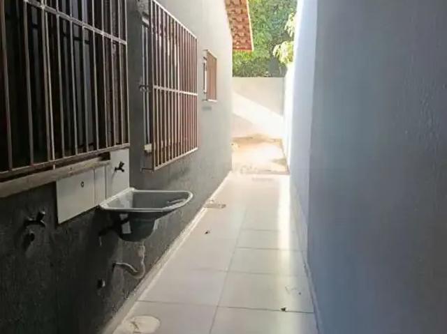 Casa / Sobrado para Locação em Aparecida de Goiânia/GO Villa Romana 2 Quartos
